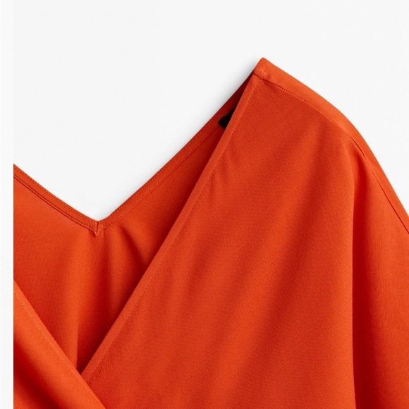 =MassimoDutti- CROSSOVER MIDI DRESS WITH TIE DETAIL In Size M - Picture 4 of 14